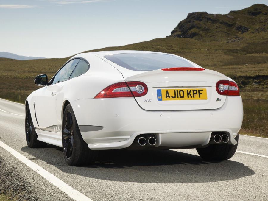  Jaguar XKR Coupe Black Package 2010 года  (фото 7 из 16)